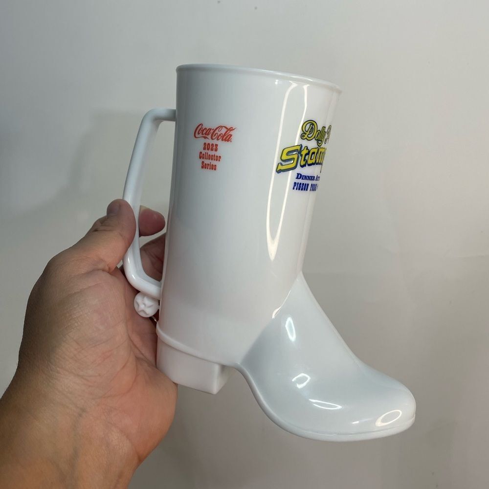 5 for $25🔥Dolly Parton 2023 Coca Cola Collector Series White Boot‎ Cup